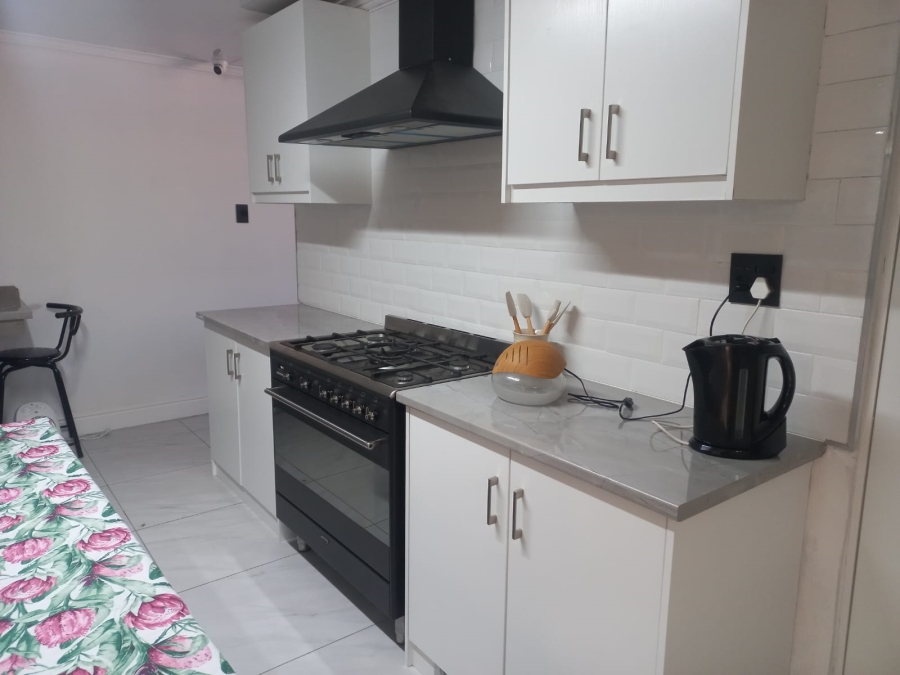 3 Bedroom Property for Sale in Portlands Western Cape